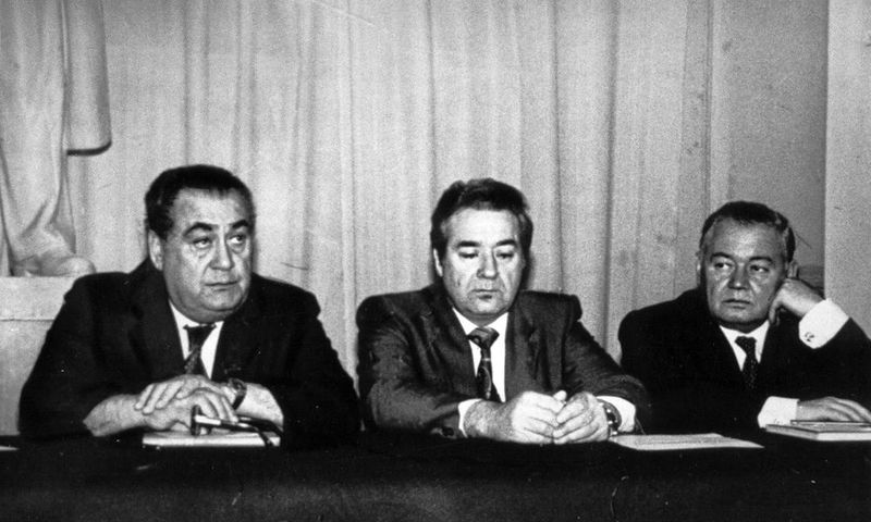 Файл:Кост МИХМ1.jpg